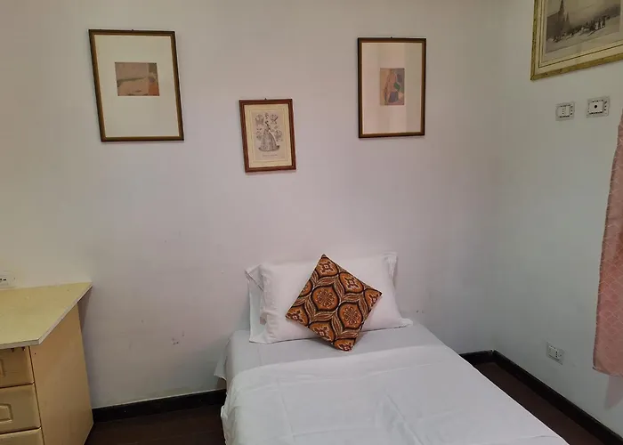 Casa Fanti 57 Hostal *